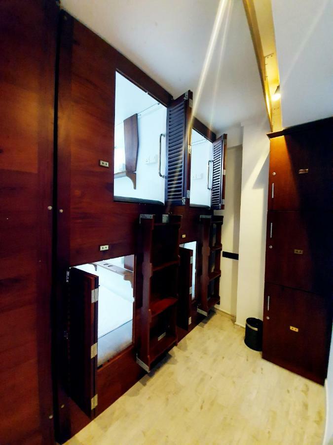 Hotel Bed Station 210 Kandy Exterior foto