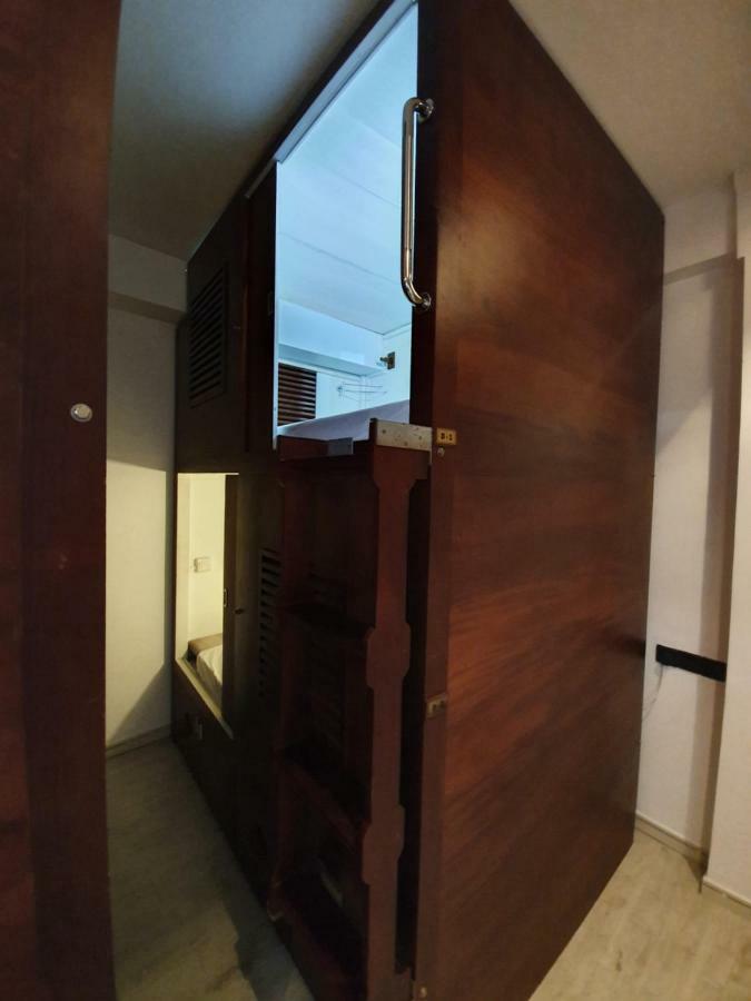Hotel Bed Station 210 Kandy Exterior foto